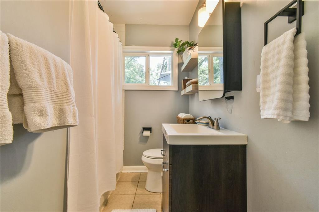 3449 Pinehill Drive Decatur, GA 30032 - Photo 25 of 35