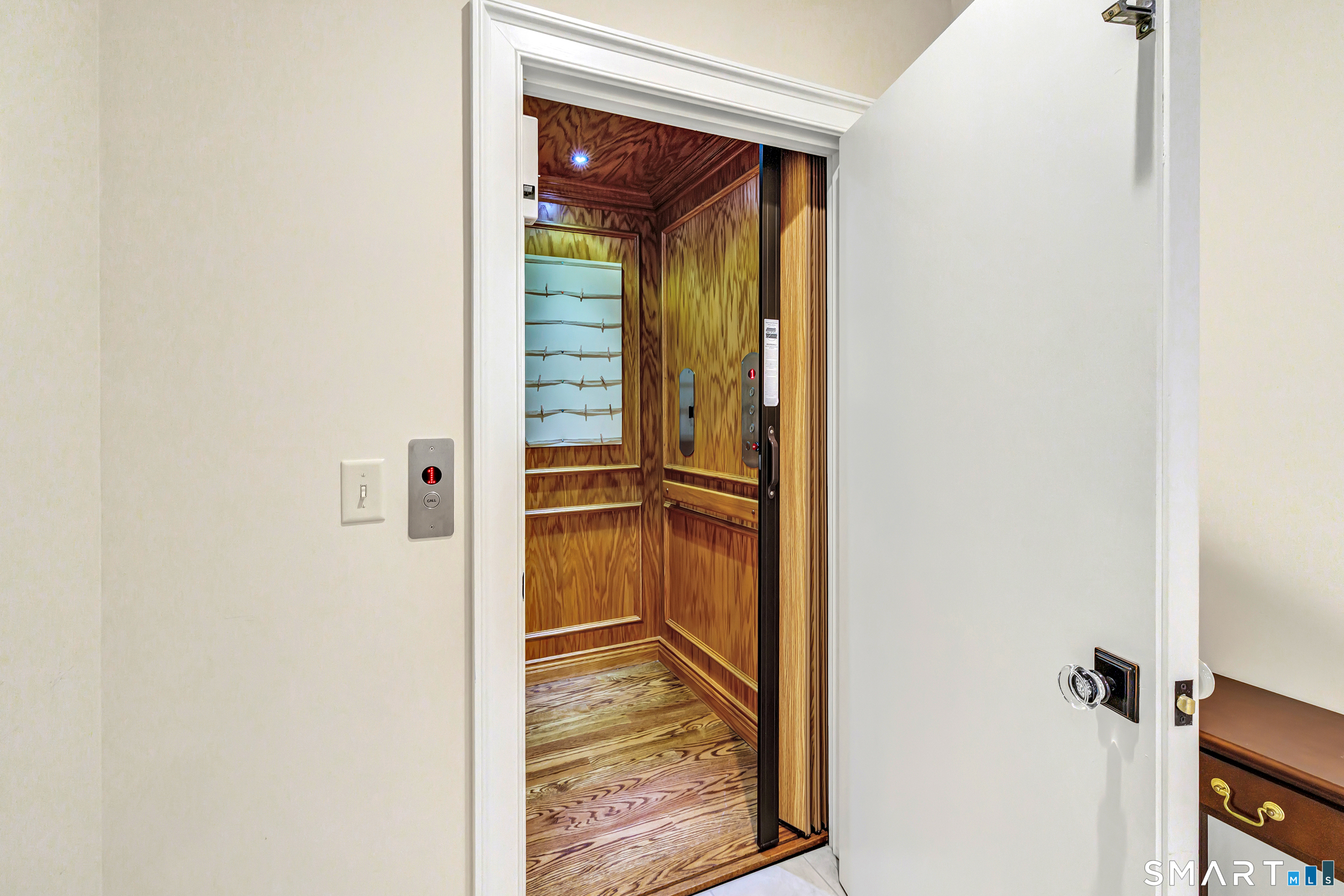 161 Pinewood Trail Trumbull, CT 06611 - Photo 22 of 40