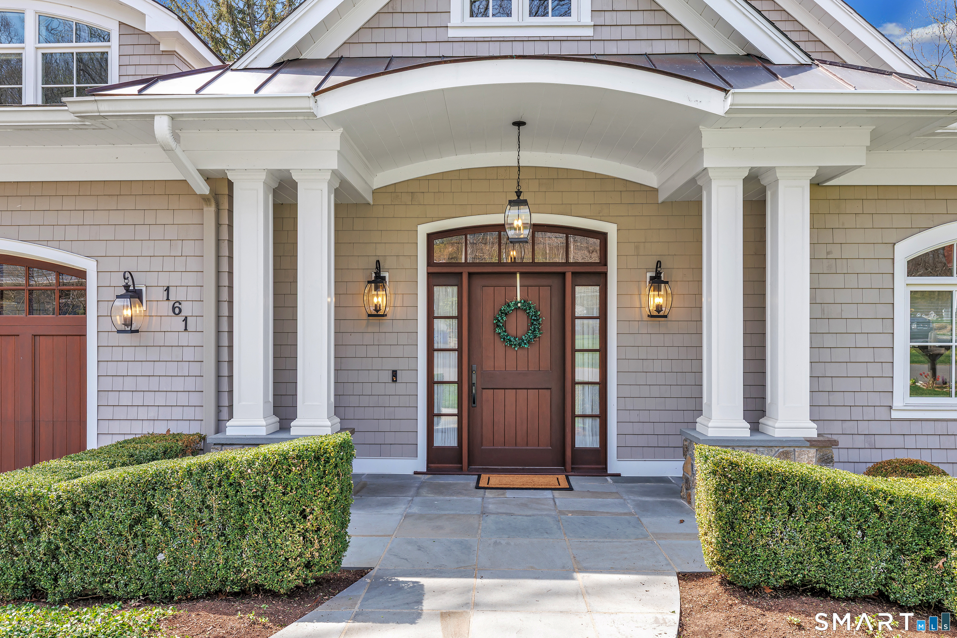 161 Pinewood Trail Trumbull, CT 06611 - Photo 3 of 40