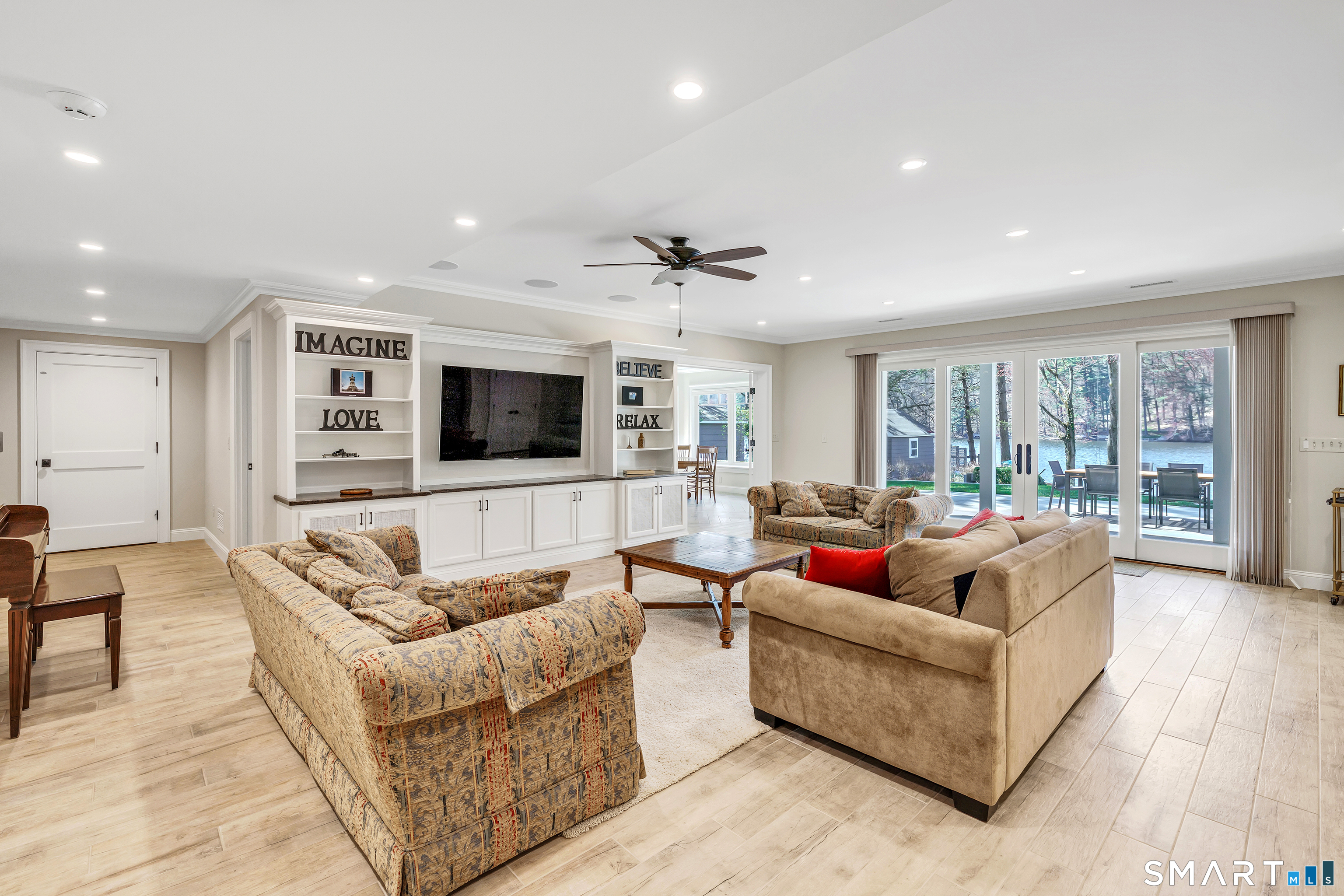 161 Pinewood Trail Trumbull, CT 06611 - Photo 32 of 40