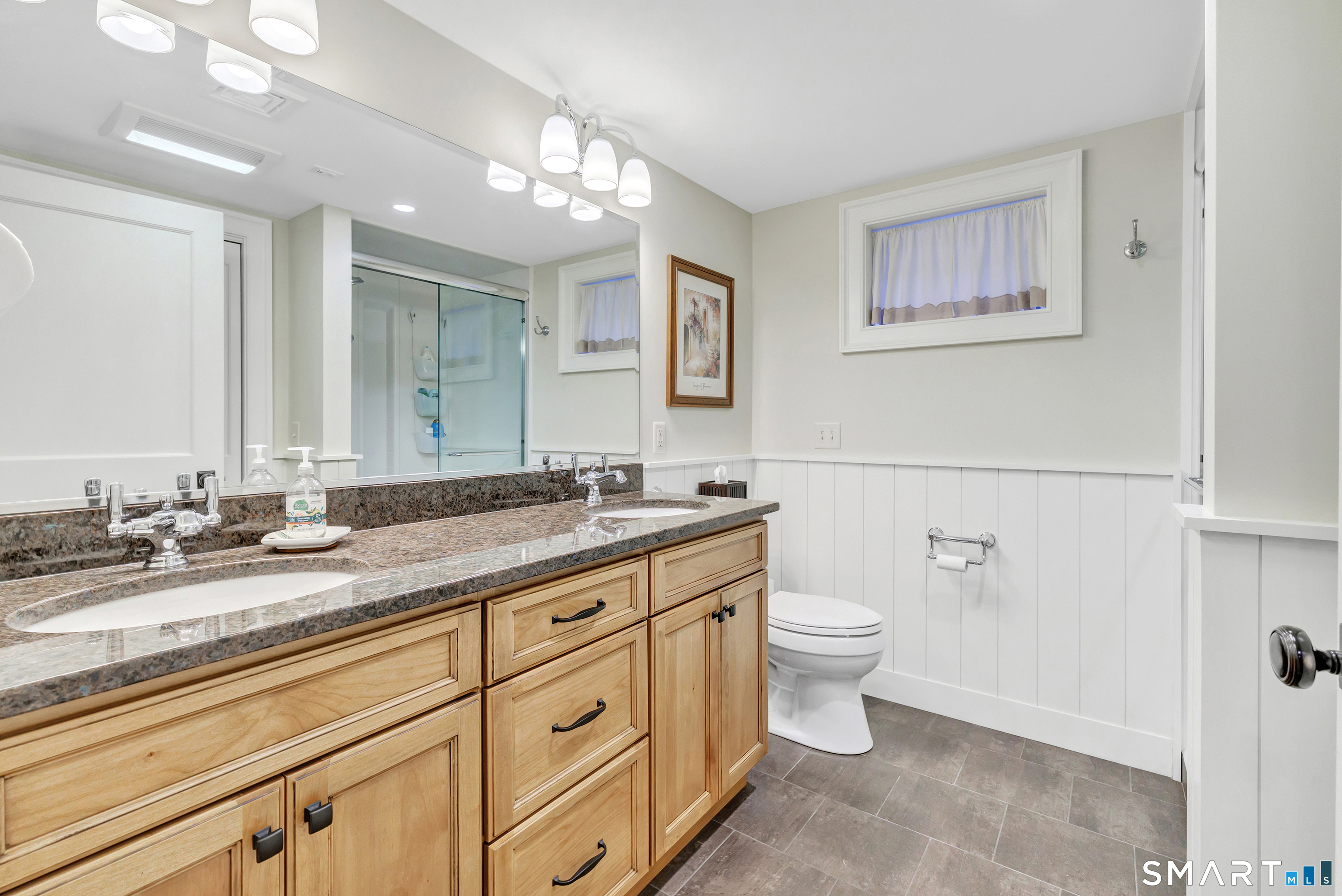 161 Pinewood Trail Trumbull, CT 06611 - Photo 35 of 40