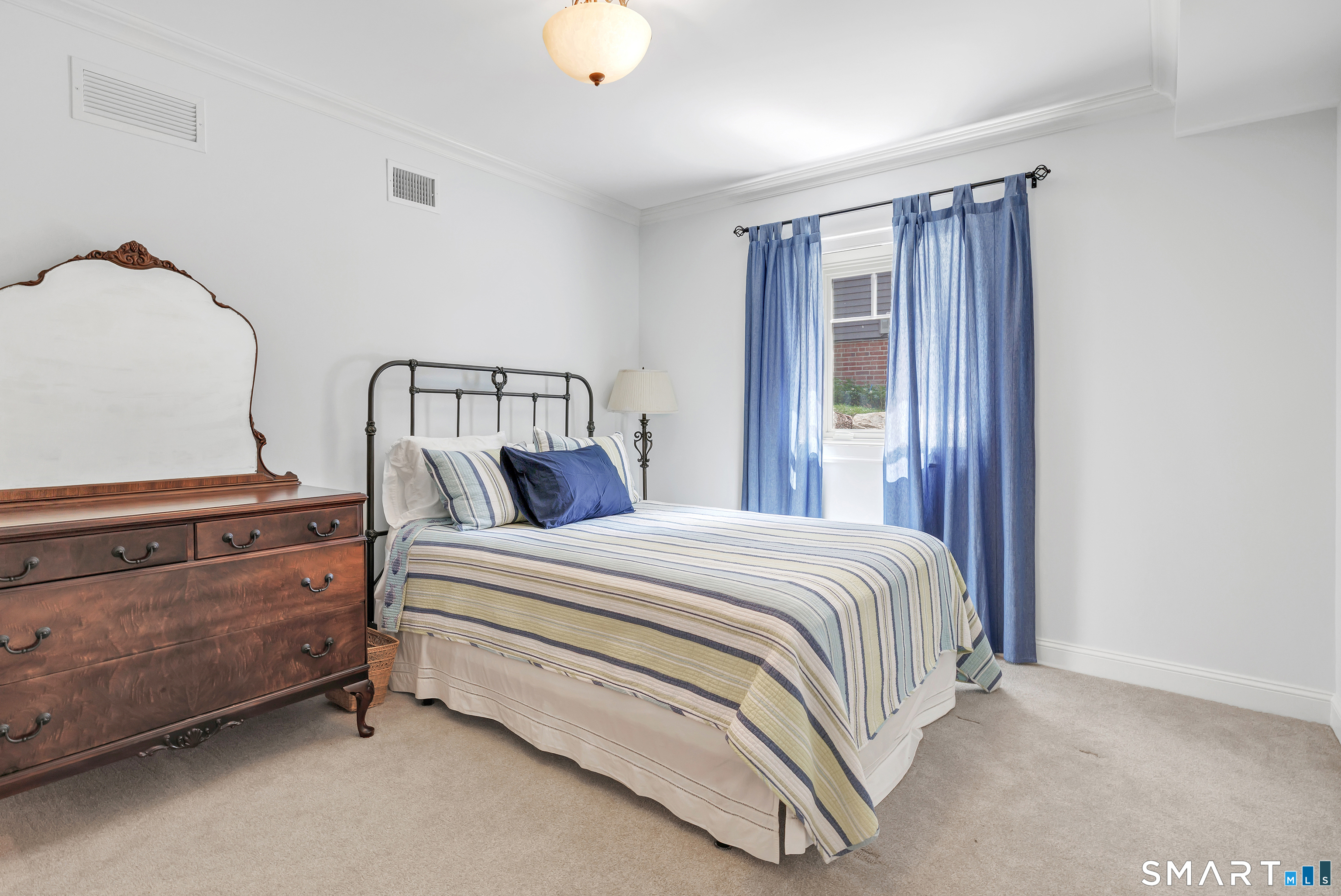 161 Pinewood Trail Trumbull, CT 06611 - Photo 36 of 40