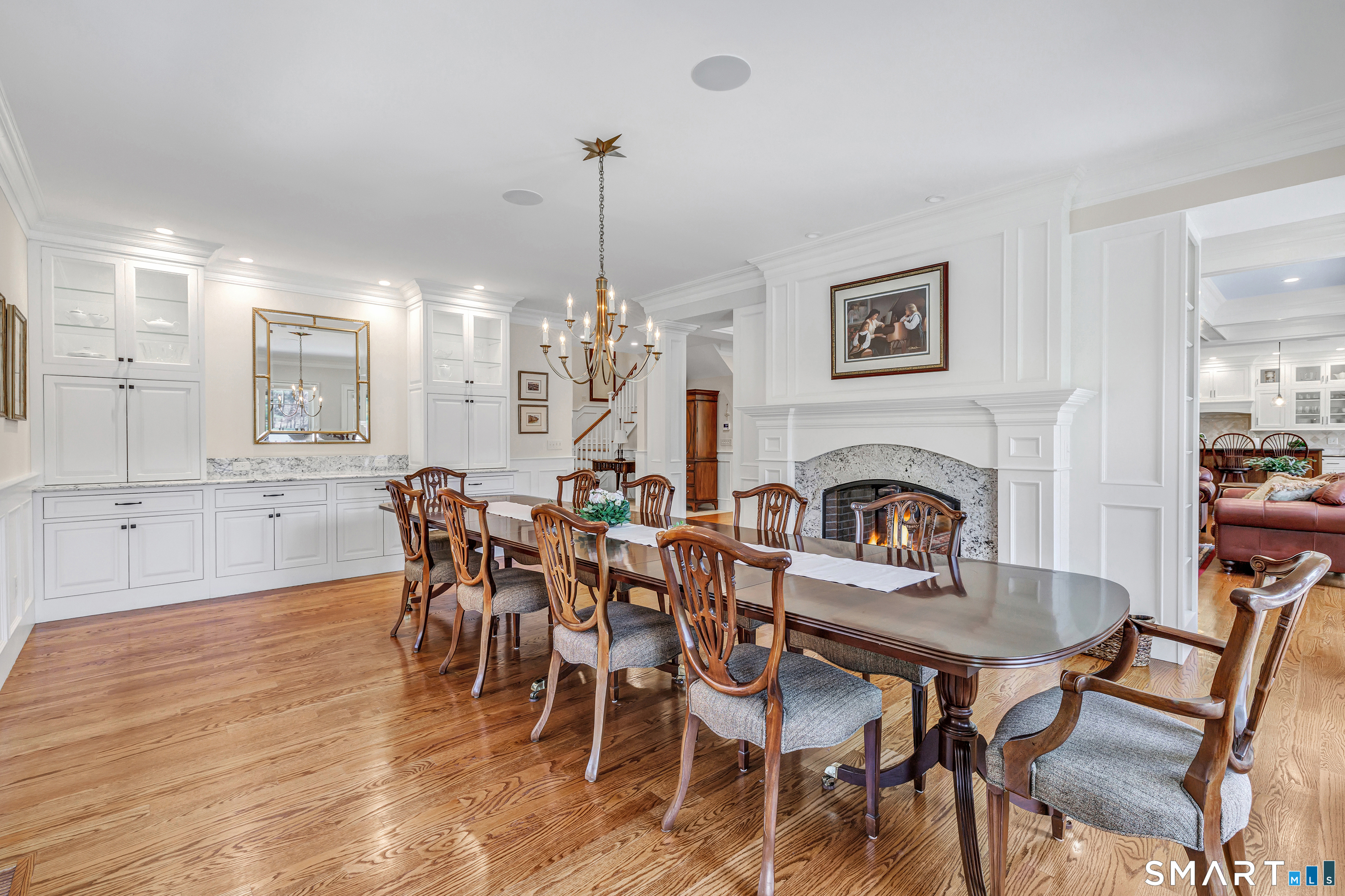 161 Pinewood Trail Trumbull, CT 06611 - Photo 10 of 40