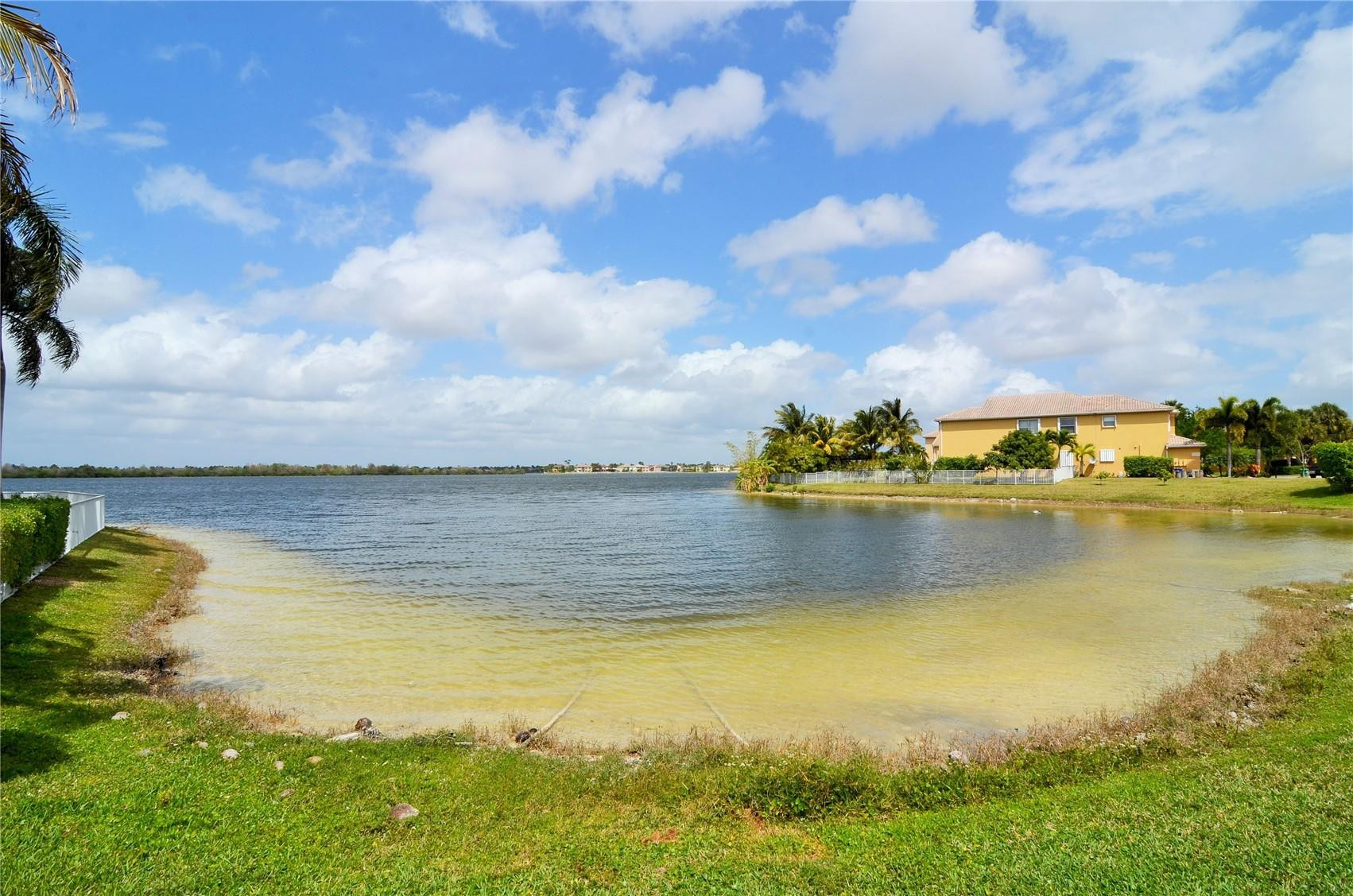 5455 Southwest 191st Terrace Miramar, FL 33029 - Photo 19 of 20