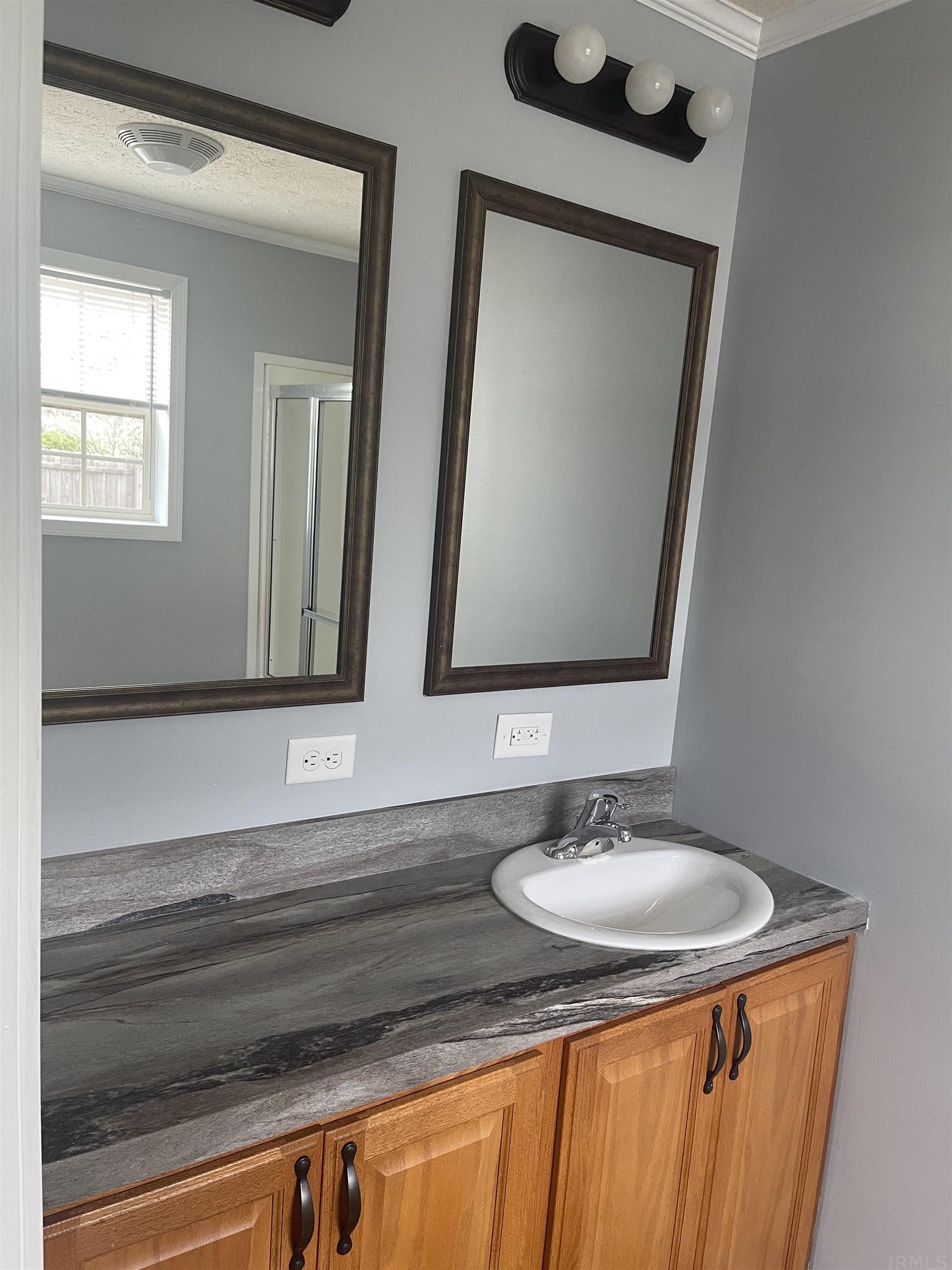 8177 St John Road Elberfeld, IN 47613 - Photo 5 of 16 Gallery Image 5