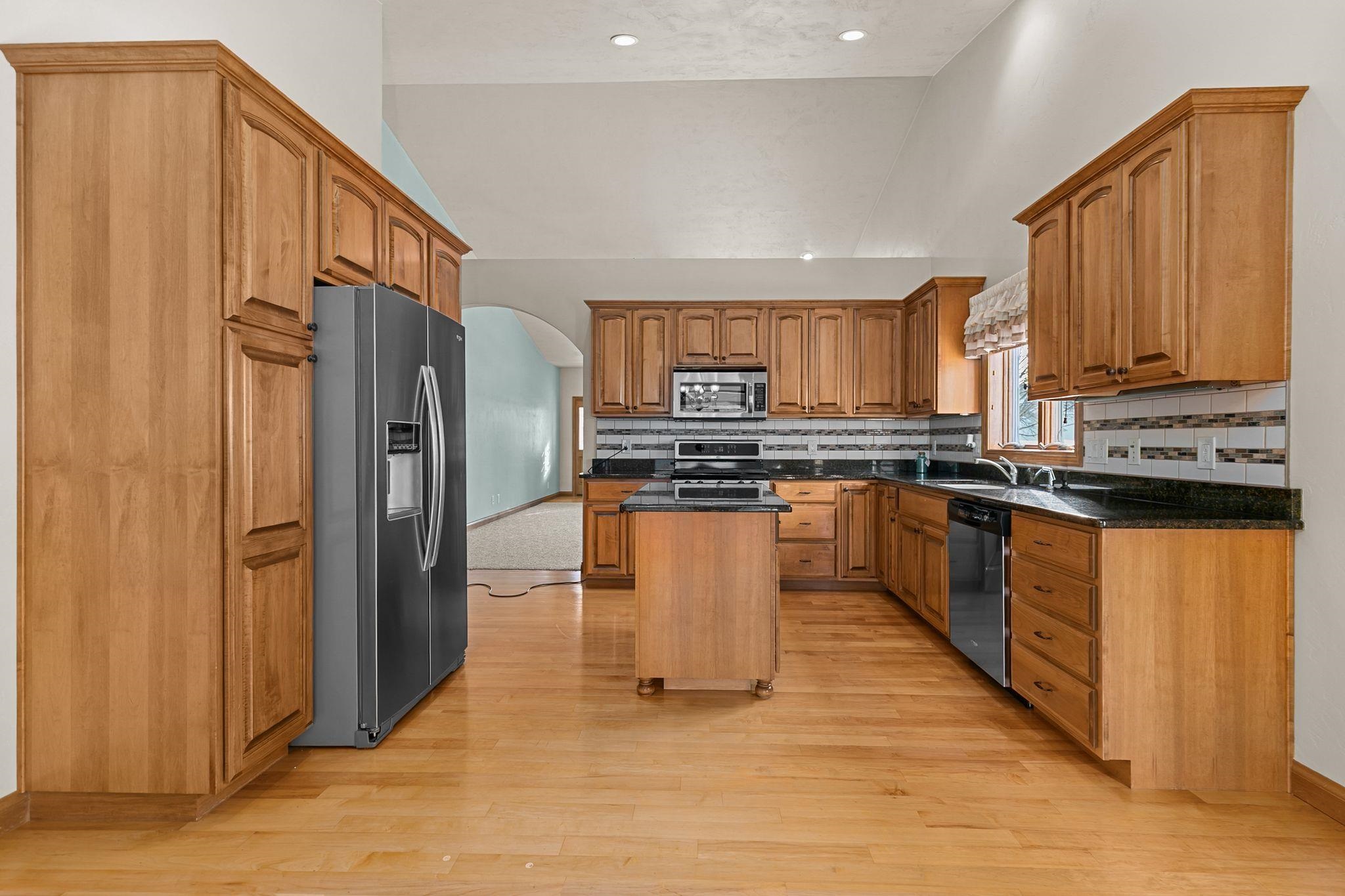 4801 North Fallview Lane Appleton, WI 54913 - Photo 11 of 41