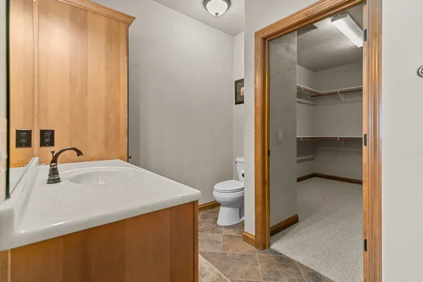 $350,000 | 4801 North Fallview Lane, Appleton, WI 54913