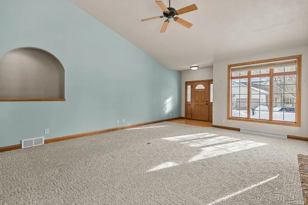 $350,000 | 4801 North Fallview Lane, Appleton, WI 54913