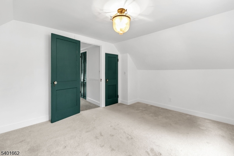 5 Tysley Street Basking Ridge, NJ 07920 - Photo 31 of 40