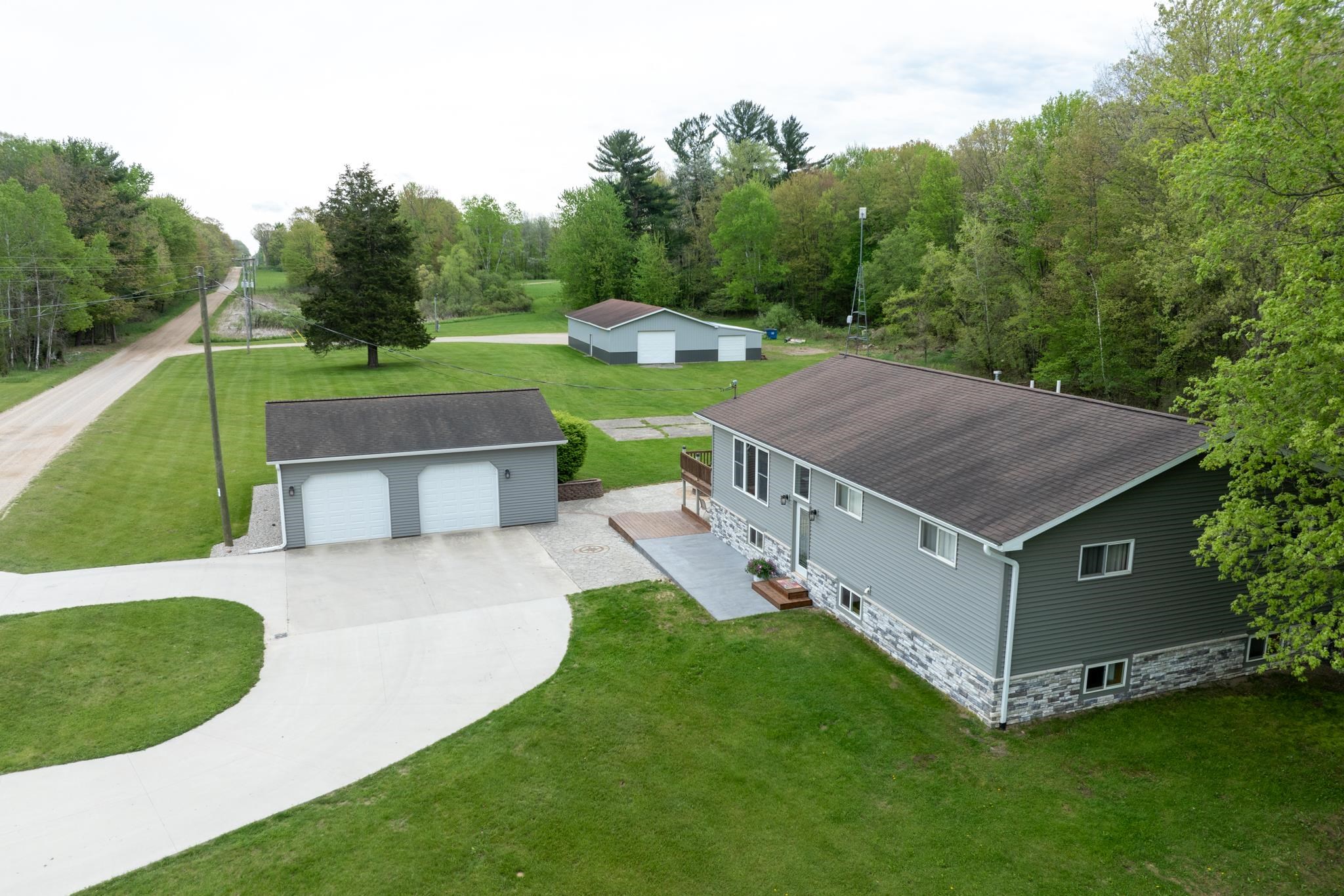 7150 Edgar Road Vestaburg, MI 48891 - Photo 64 of 80 1922141-db4d0a60-2f01-4e80-a8d8-ed66b1c61e20.JPG
