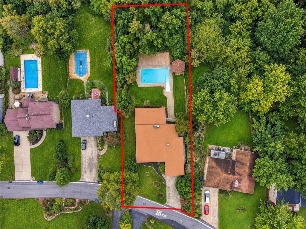 500 Herbst Manor Road Coraopolis, PA 15108 - Photo 36 of 37 Gallery Image 36
