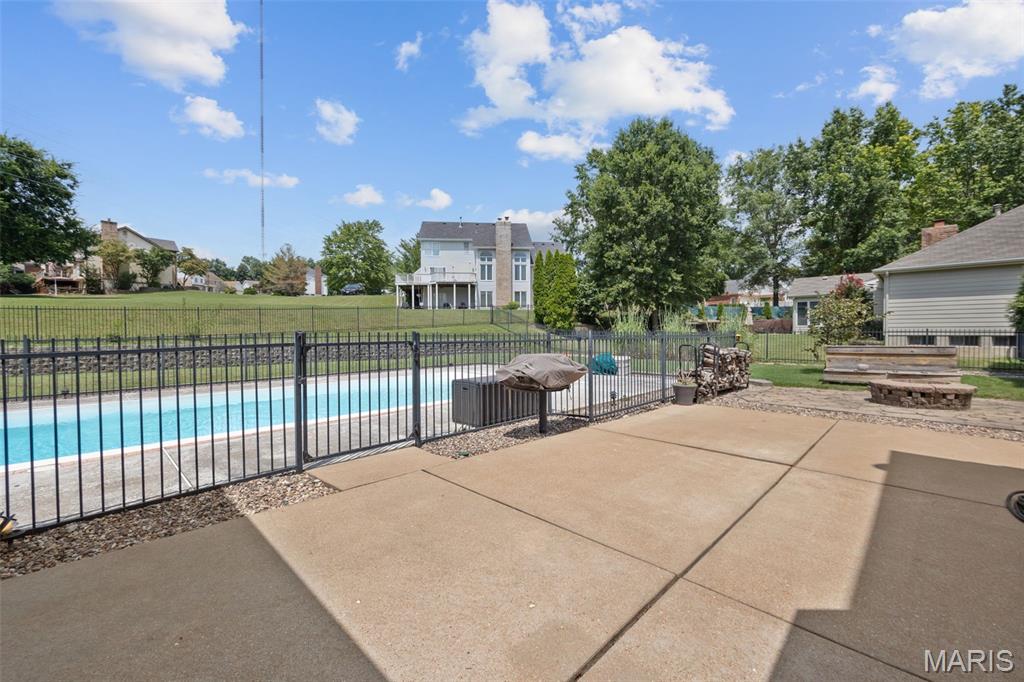 5409 Butler Hill Road St. Louis, MO 63128 - Photo 35 of 39 Gallery Image 35
