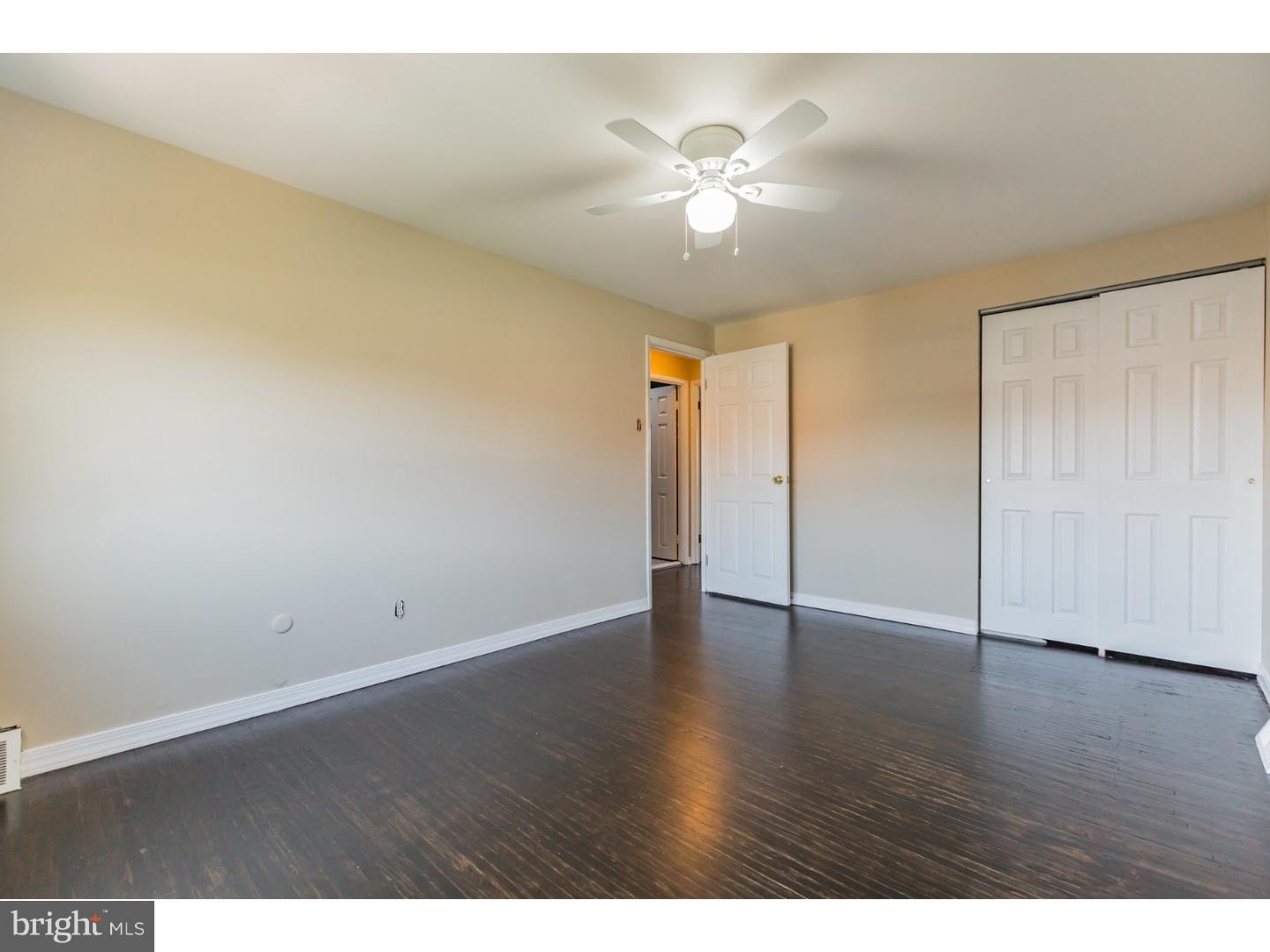 12652 Richton Road Philadelphia, PA 19154 - Photo 11 of 25