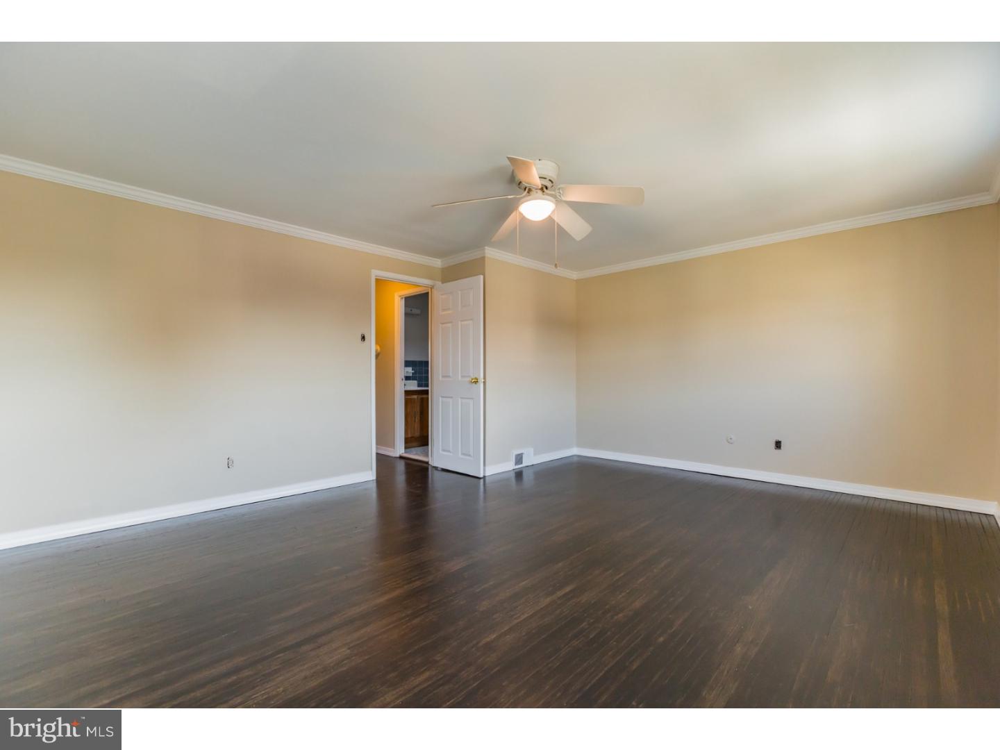 12652 Richton Road Philadelphia, PA 19154 - Photo 13 of 25