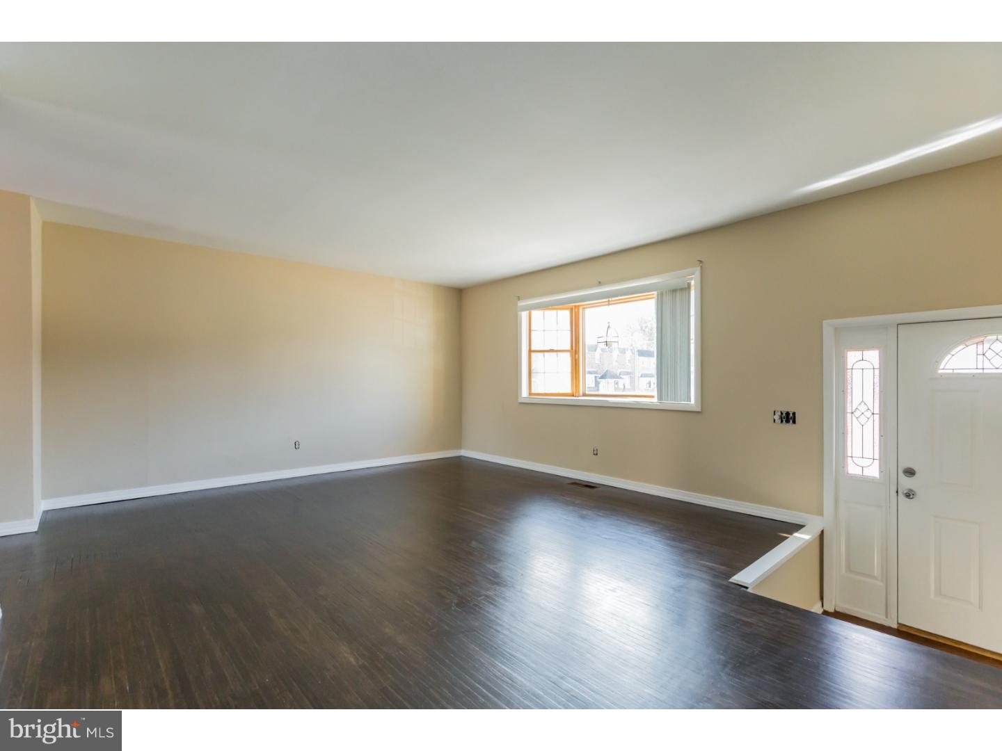 12652 Richton Road Philadelphia, PA 19154 - Photo 5 of 25