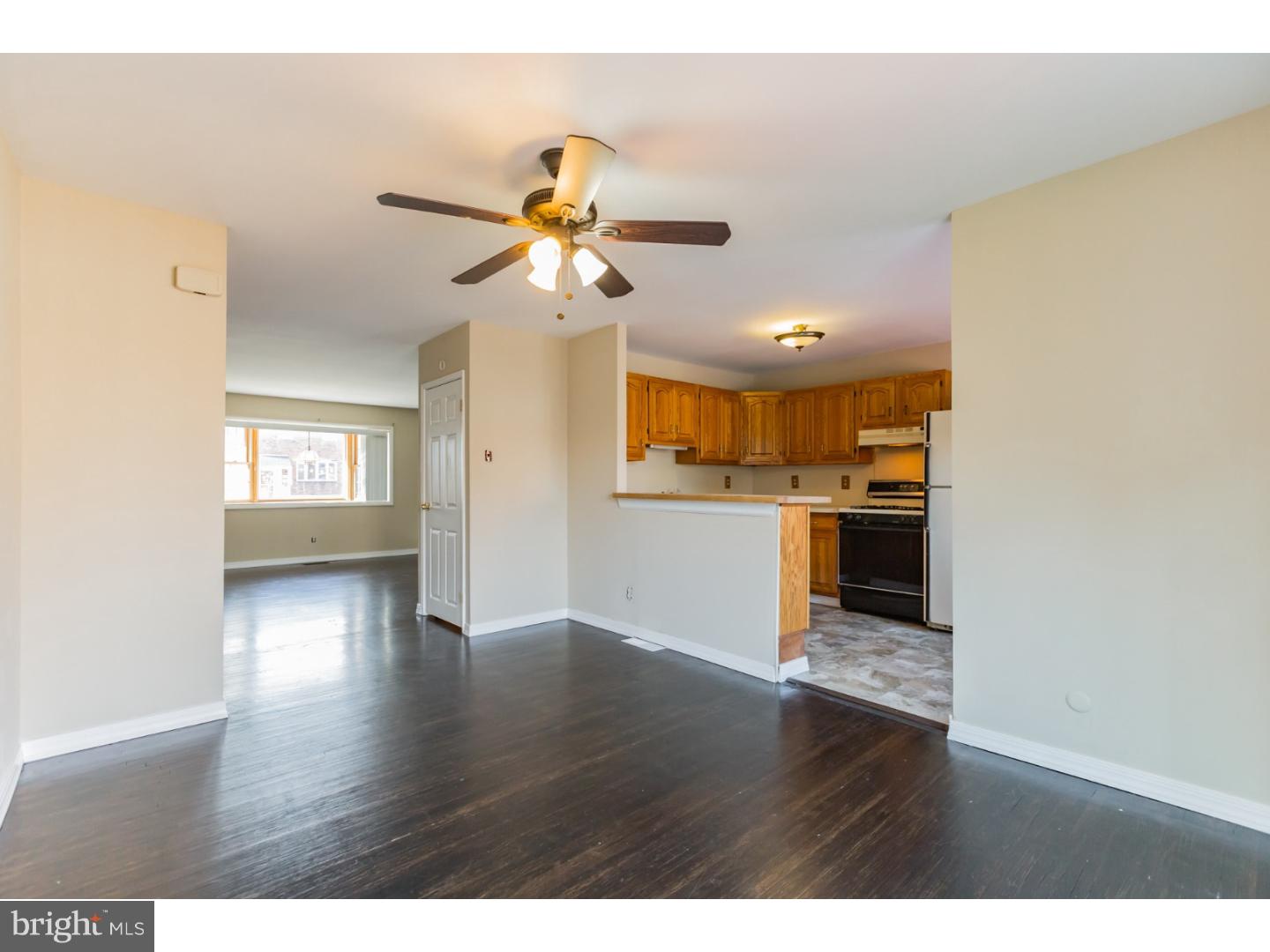 12652 Richton Road Philadelphia, PA 19154 - Photo 7 of 25