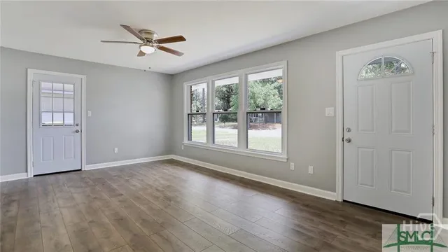 $1,900 | 2255 East 62nd Street, Savannah, GA 31404