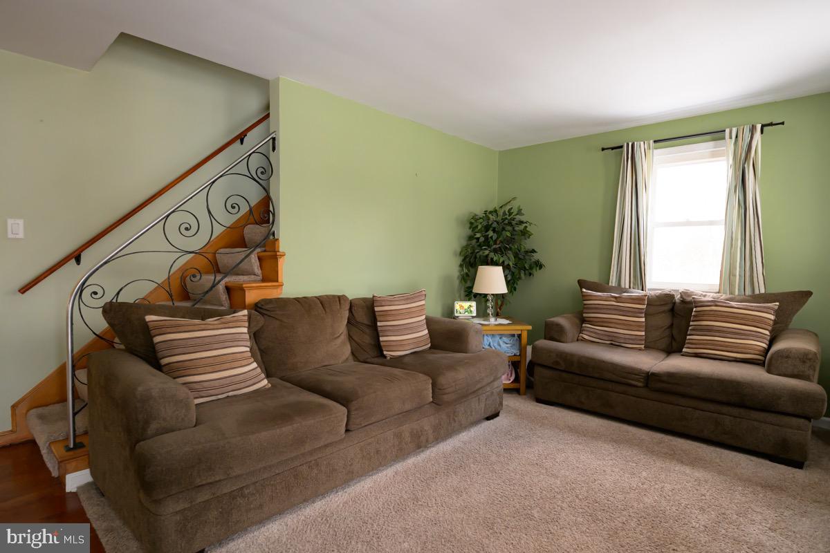 352 Ashley Drive Reading, PA 19607 - Photo 10 of 34 Gallery Image 10