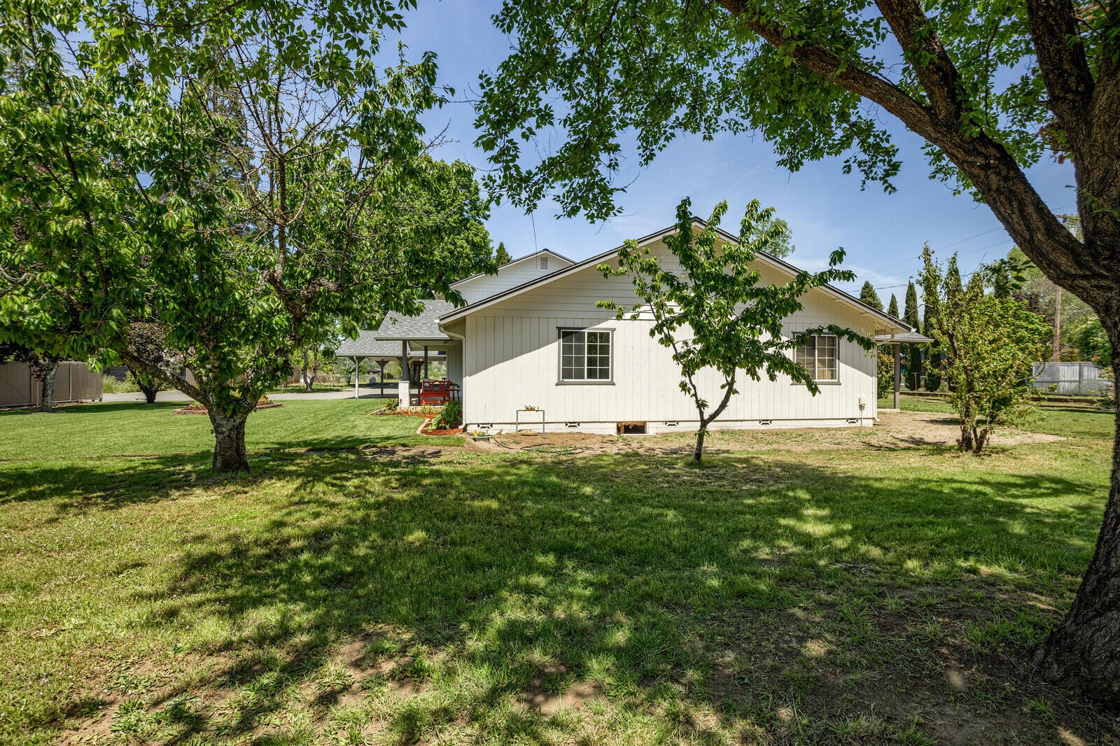 2922 Lower River Road Grants Pass, OR 97526 - Photo 19 of 72 07_LRR_7_mls