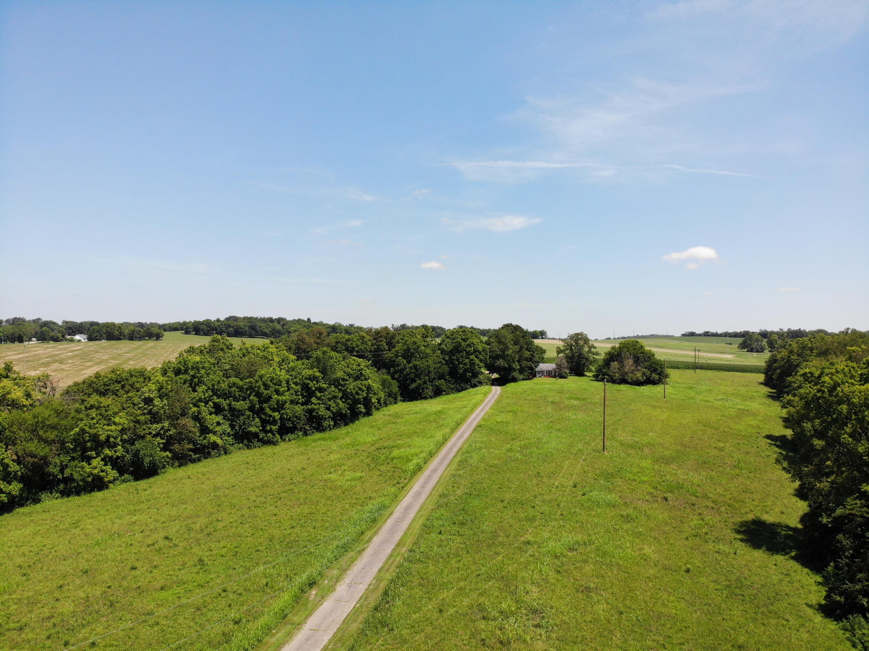 758 Ballard Road Lancaster, KY 40444 - Photo 16 of 51 DJI_0228