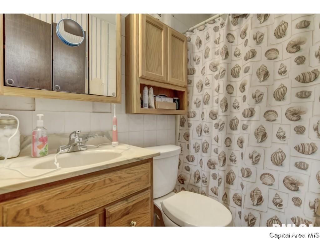 4582 Mechanicsburg Road Springfield, IL 62712 - Photo 7 of 23