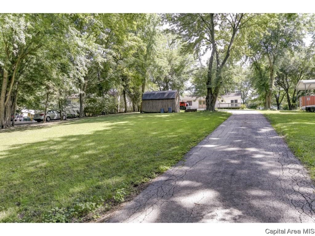 4582 Mechanicsburg Road Springfield, IL 62712 - Photo 8 of 23