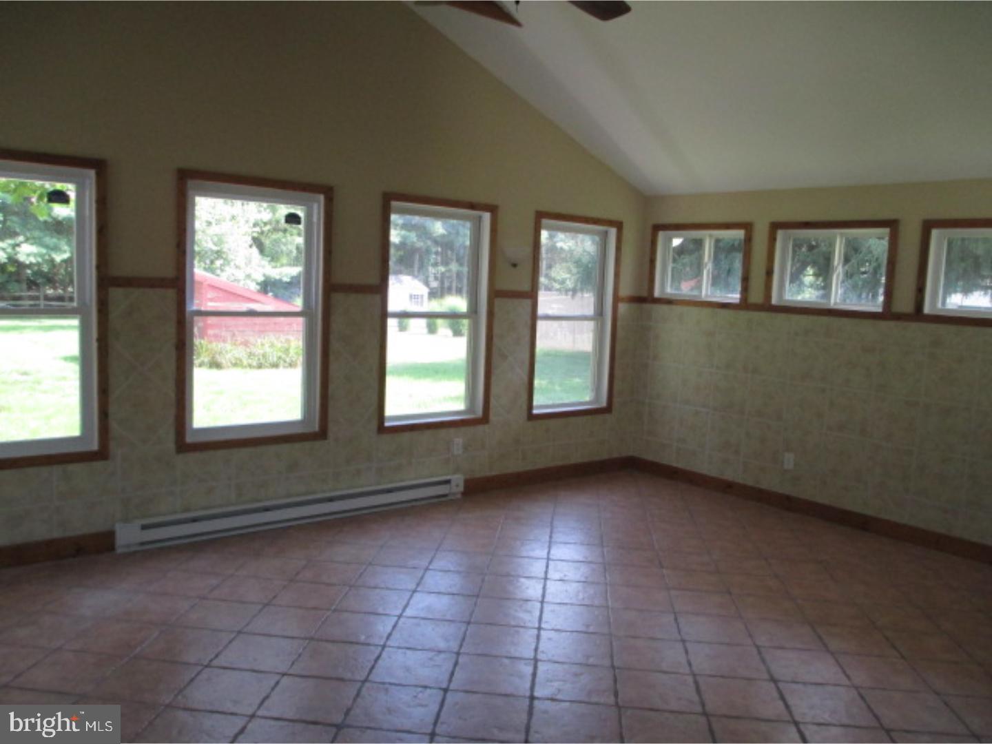 58 Cole Road Townsend, DE 19734 - Photo 5 of 20 Gallery Image 5