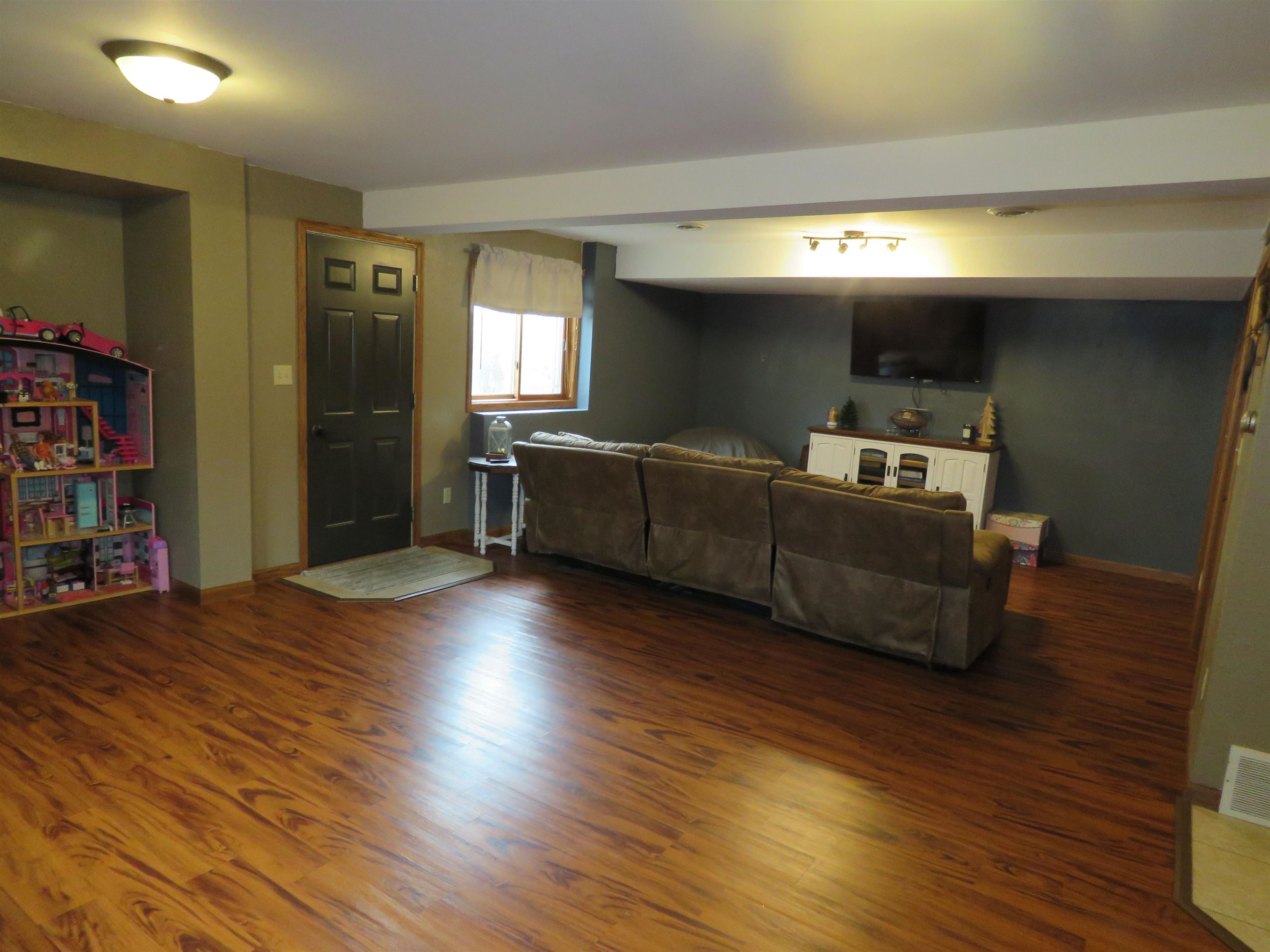 W8767 Niblick Road Beaver Dam, WI 53916 - Photo 19 of 25 Gallery Image 19