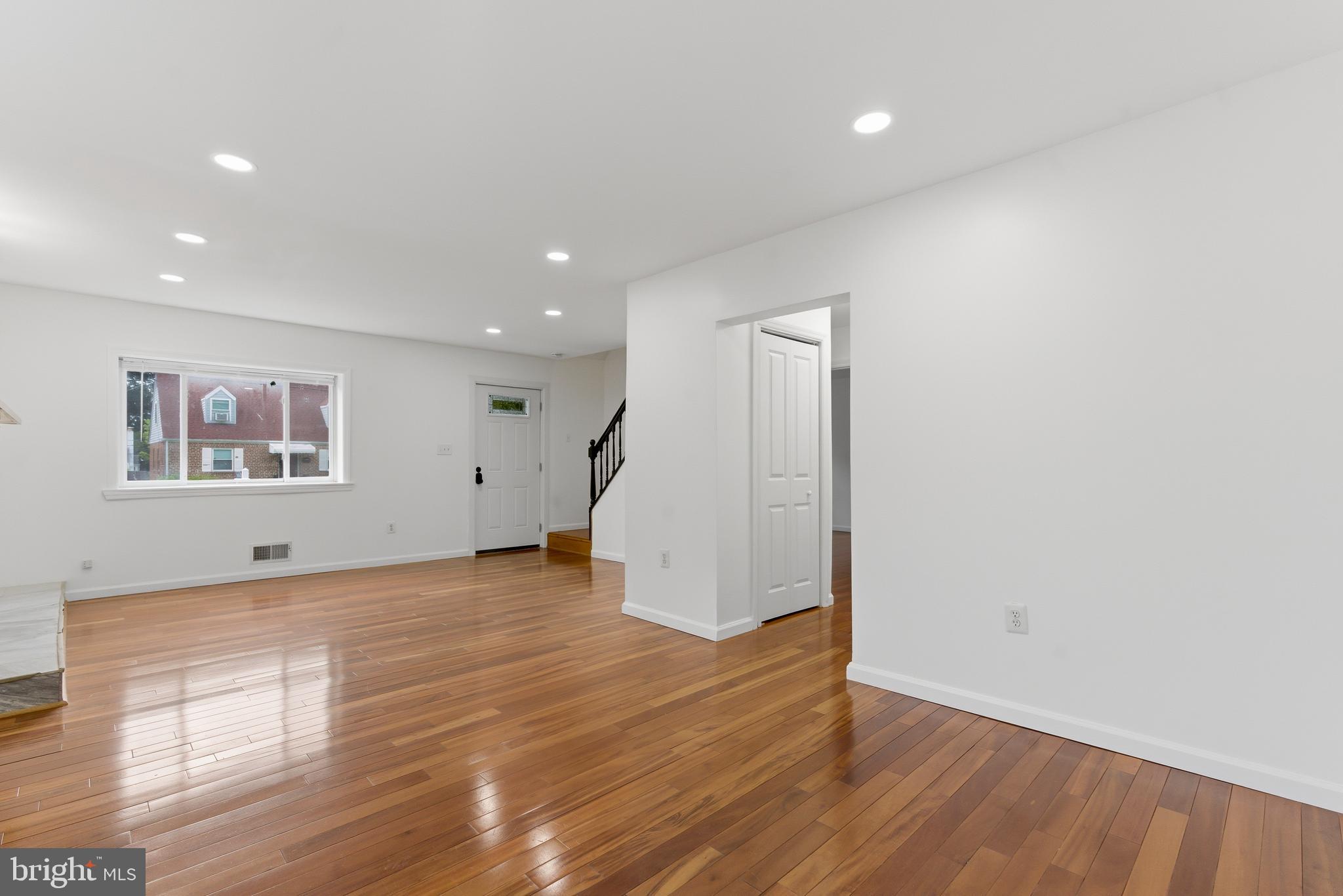 1511 Crest Road Silver Spring, MD 20902 - Photo 18 of 66