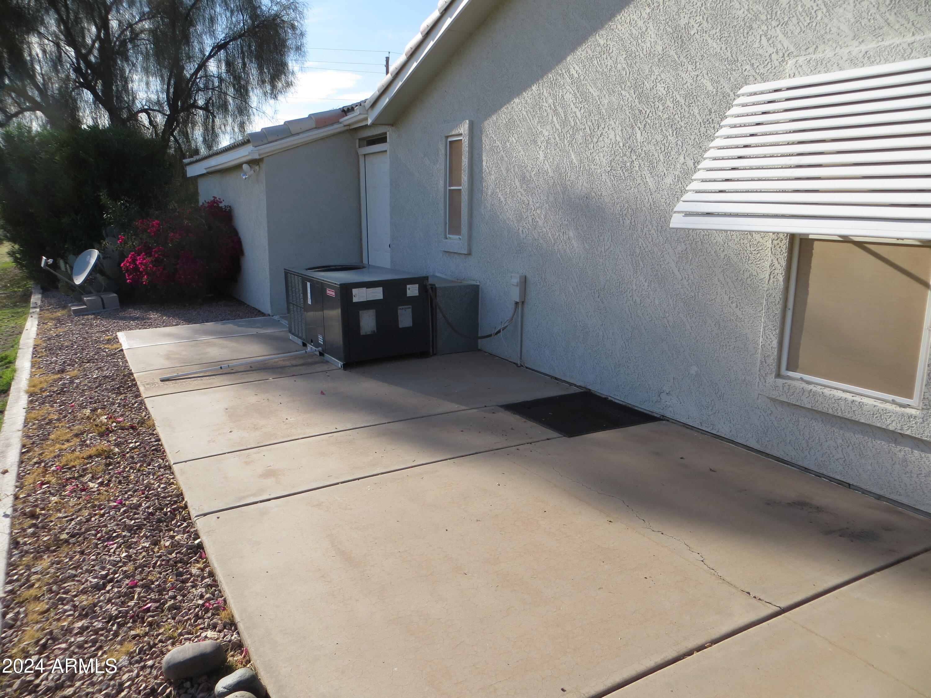 2101 South Meridian Road, Unit 47 Apache Junction, AZ 85120 - Photo 26 of 49 IMG_7080