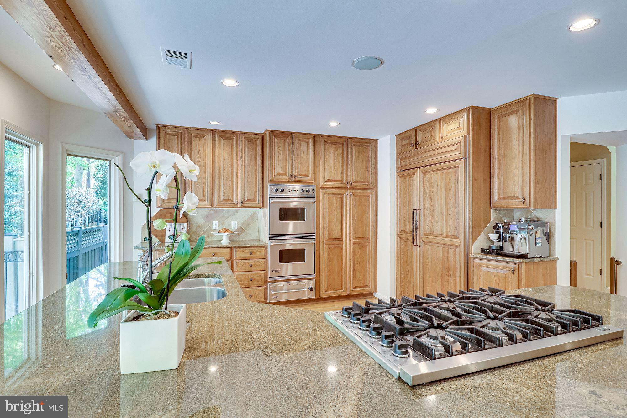 1125 Basil Road McLean, VA 22101 - Photo 11 of 36 Kitchen