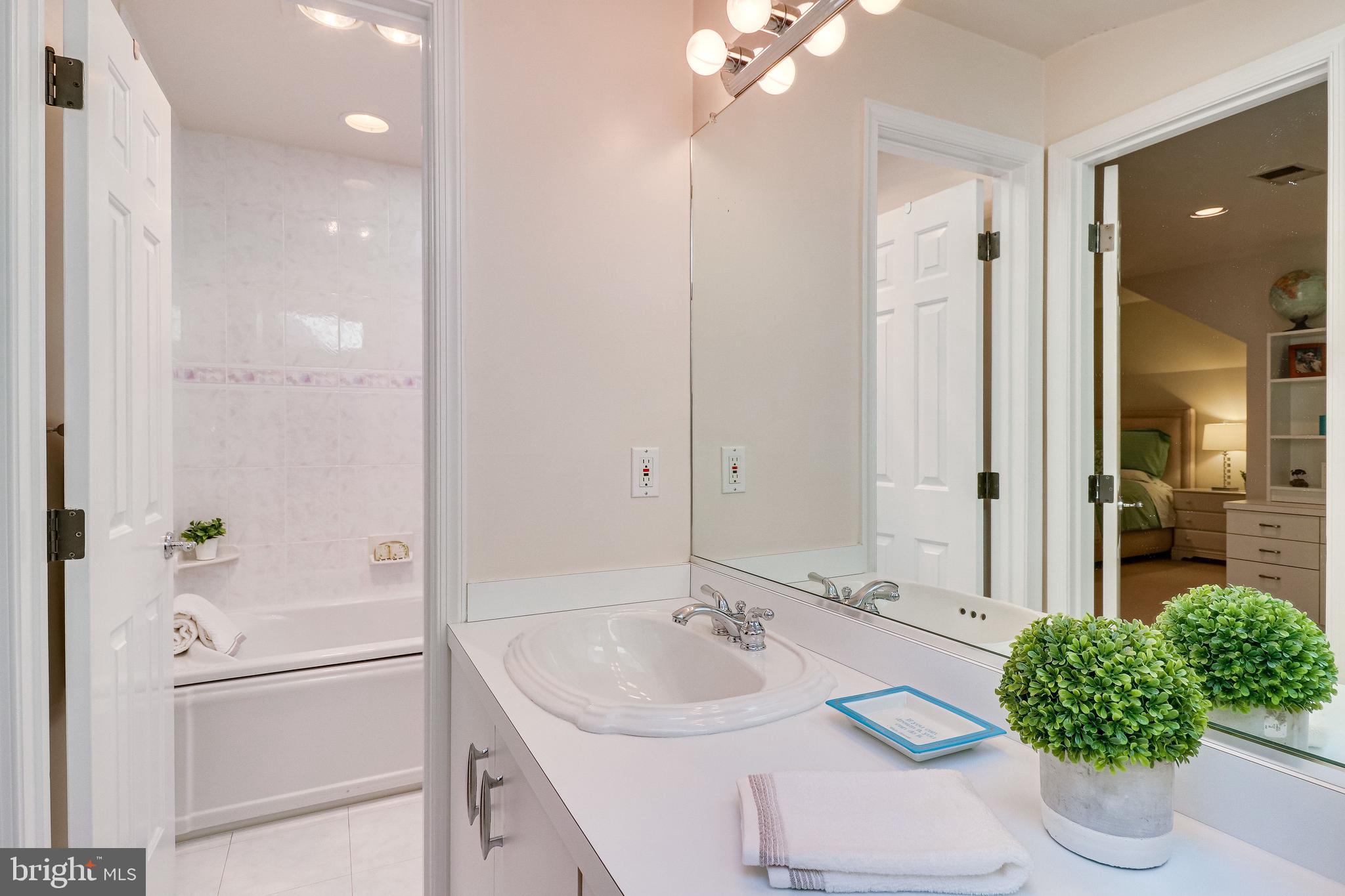 1125 Basil Road McLean, VA 22101 - Photo 22 of 36 Bathroom