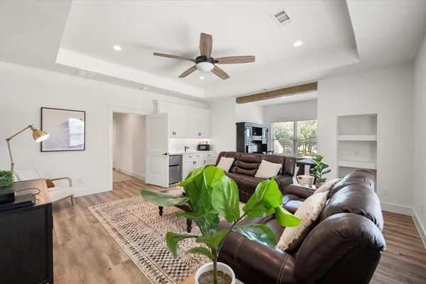 $1,890,000 | 11077 South Us Highway, Kerens, TX 75144