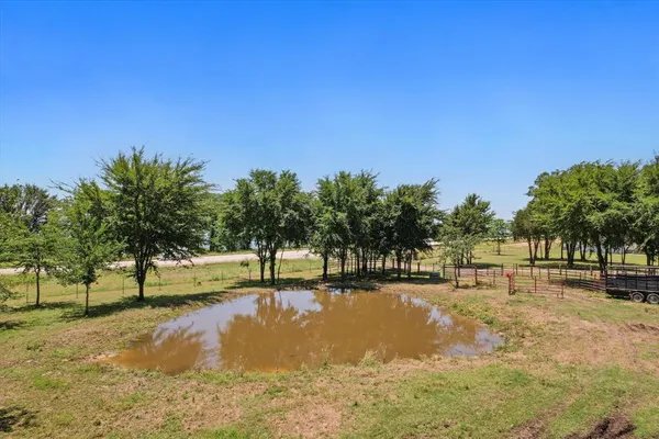 $1,890,000 | 11077 South Us Highway, Kerens, TX 75144