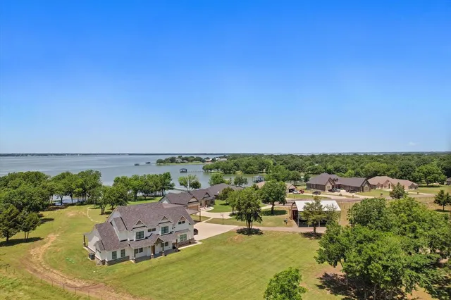 $1,890,000 | 11077 South Us Highway, Kerens, TX 75144