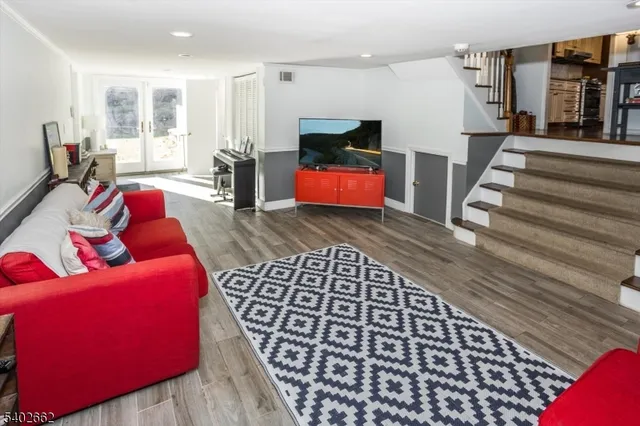 $5,650 | 16 Powder Horn Drive, Morristown, NJ 07960