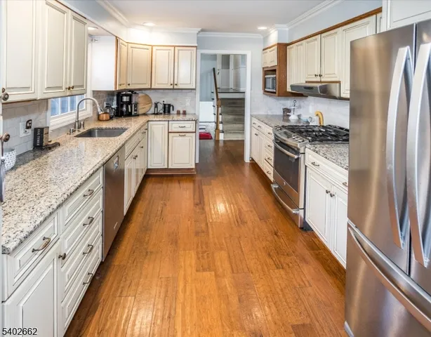 $5,650 | 16 Powder Horn Drive, Morristown, NJ 07960