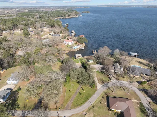 $525,000 | 23322 3 Points Drive, Frankston, TX 75763