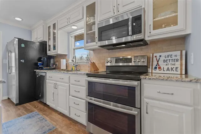 $525,000 | 23322 3 Points Drive, Frankston, TX 75763