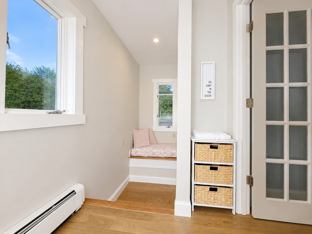 98 Ebony Street Fairhaven, MA 02719 - Photo 22 of 32