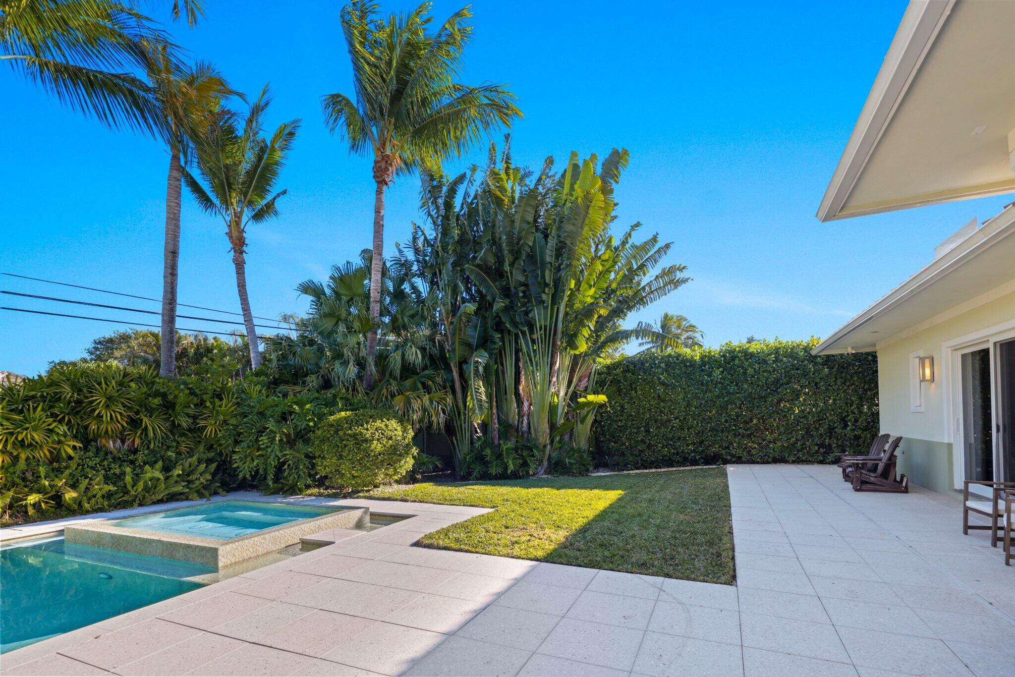 701 Northwest 7th Street Delray Beach, FL 33444 - Photo 43 of 68 Backyard