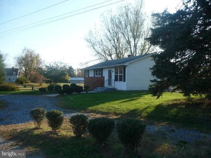 5193 Old Solomons Island Road Lothian, MD 20711 - Photo 19 of 22 Side view