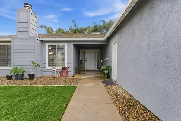 $449,999 | 3100 Kounias Drive, Modesto, CA 95354