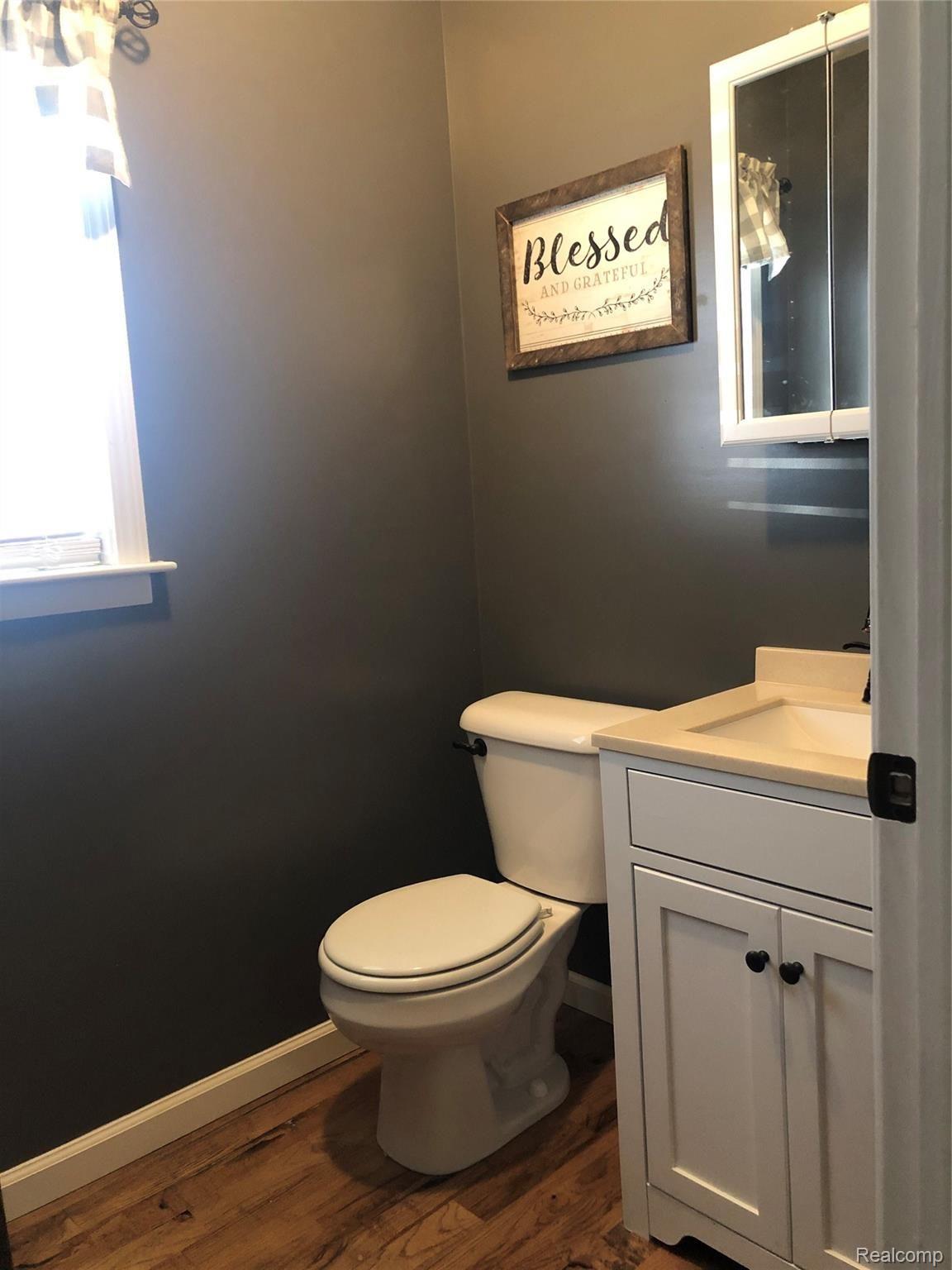 3205 West Burnside Road Otter Lake, MI 48464 - Photo 15 of 25 halfbathfirstfloor.jpg