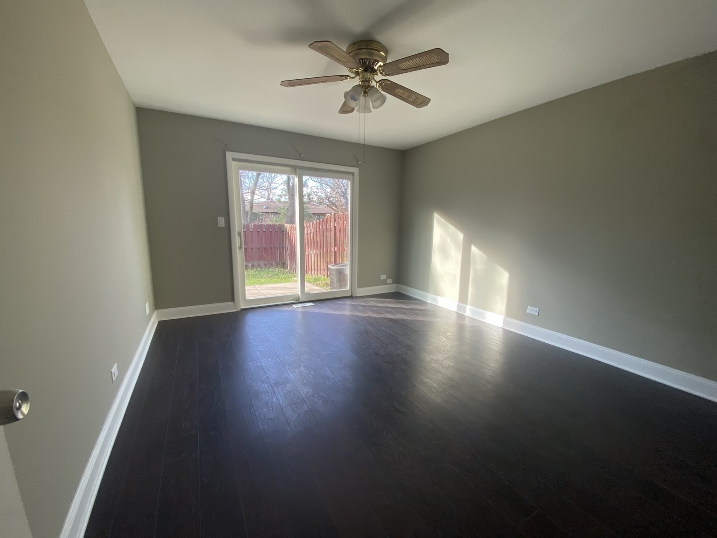 1102 Fulton Drive Streamwood, IL 60107 - Photo 12 of 20