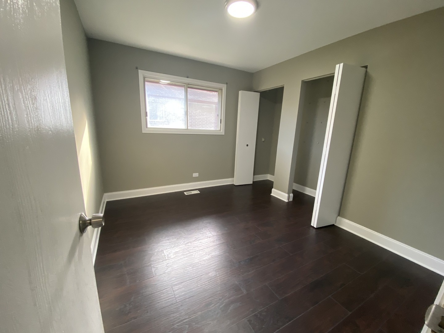 1102 Fulton Drive Streamwood, IL 60107 - Photo 9 of 20