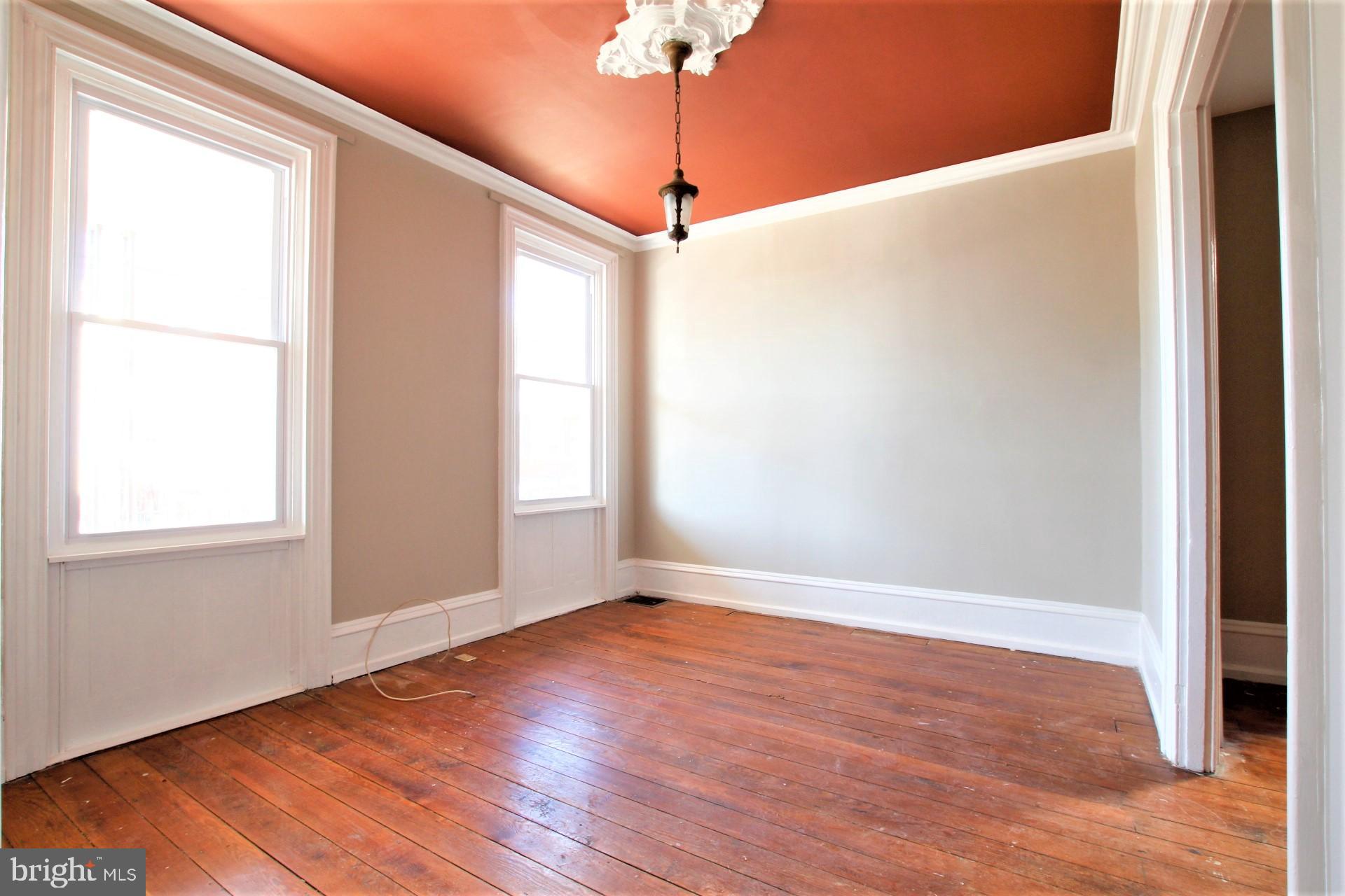 4703 Sheldon Street Philadelphia, PA 19127 - Photo 8 of 44