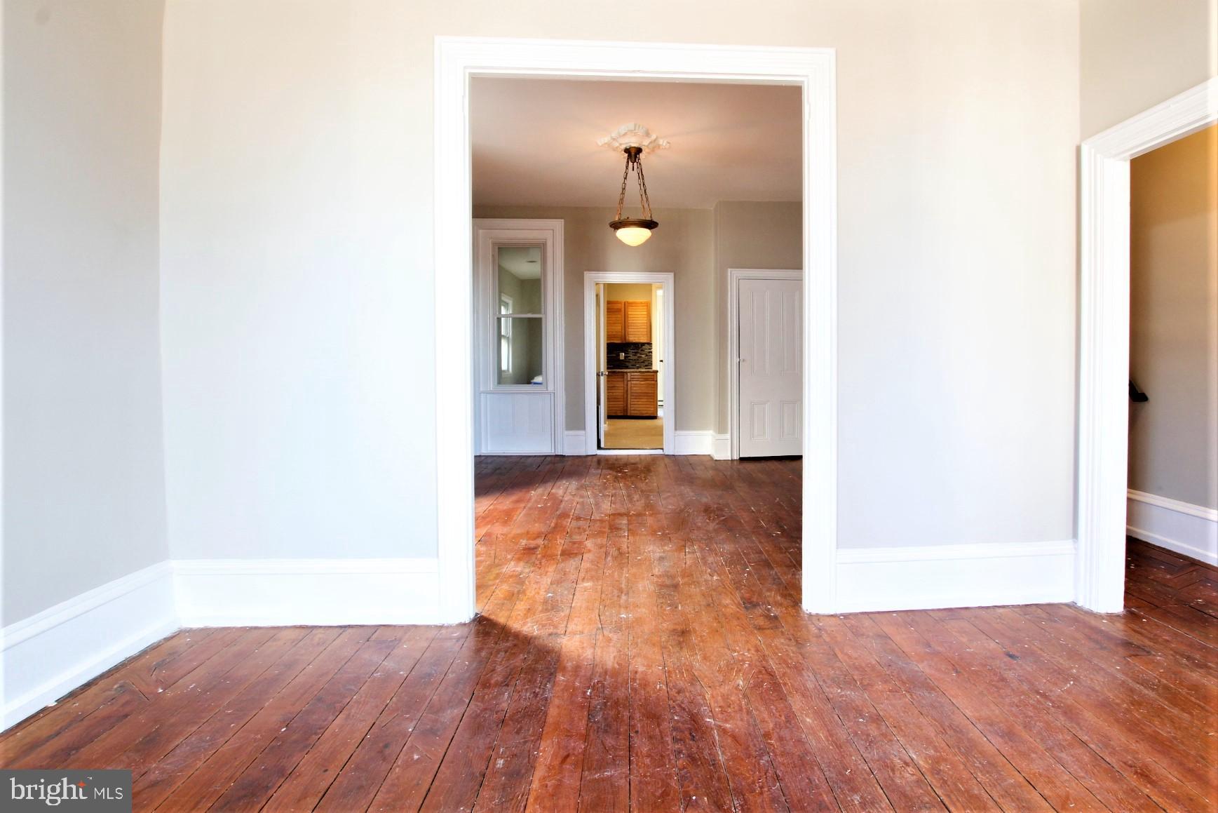 4703 Sheldon Street Philadelphia, PA 19127 - Photo 9 of 44