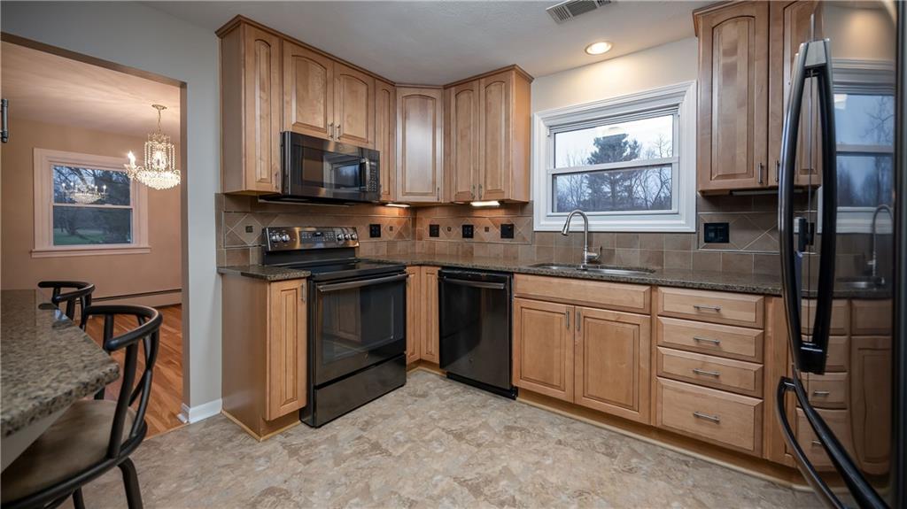 2516 Mercer West Middlesex Road West Middlesex, PA 16159 - Photo 5 of 25 Dreamy kitchen with abundant custom cabinets