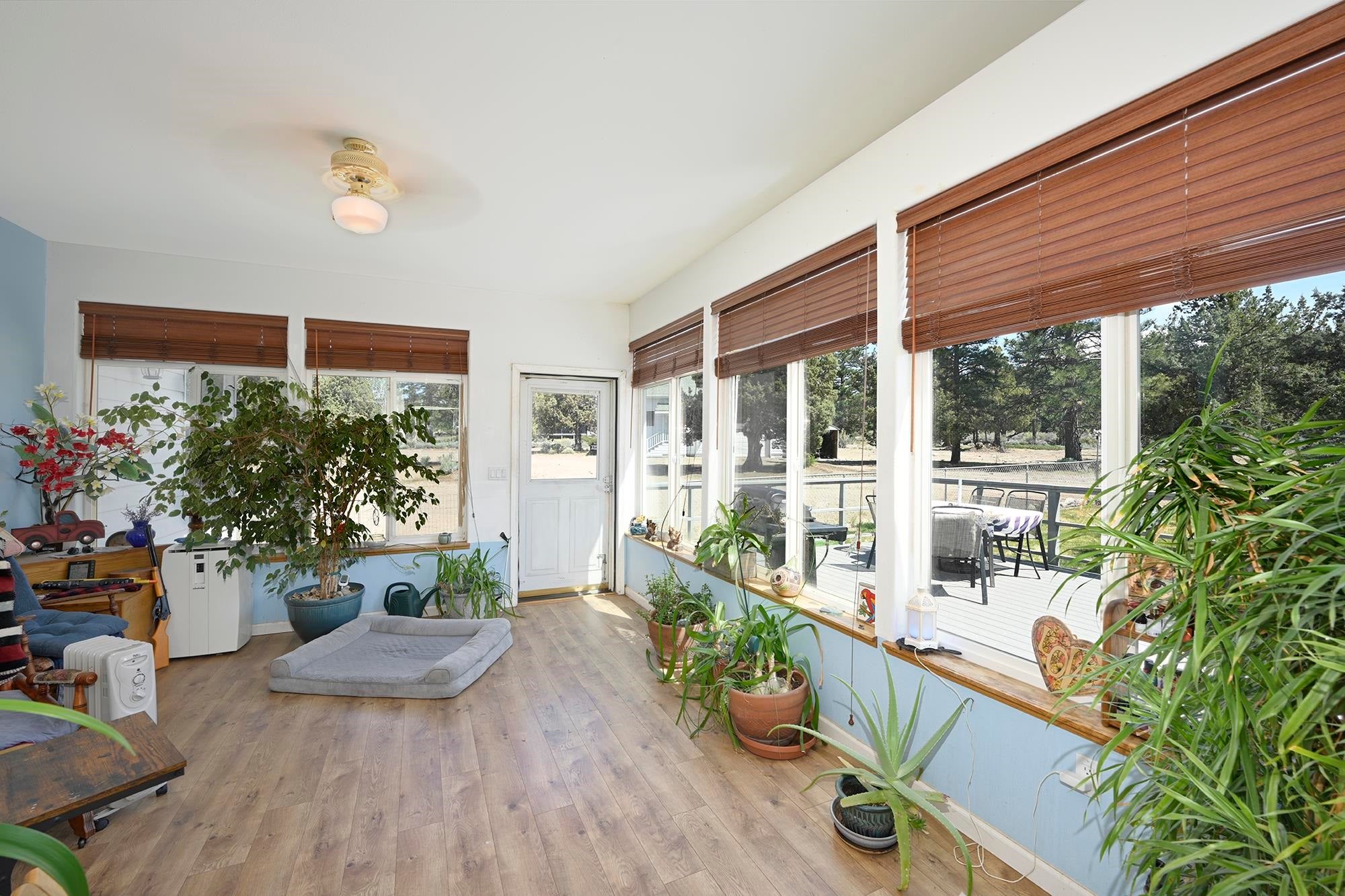 16344 Friar Road Weed, CA 96094 - Photo 9 of 47 Gallery Image 9